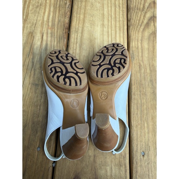 Vintage Y2K Be Comfortable Blonde White Buckle High Heels Peep Toe Straps 5M - Picture 6 of 8